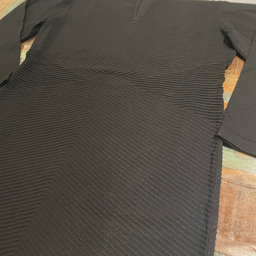 TORRID Bodycon Sweater Dress with Grommet Detail BNWT - Picture 4 of 10